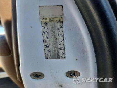 Zdjęcie 14 z 14 samochodu: 2002 HONDA CR-V EX VIN:JHLRD78812C024696 - miniatura