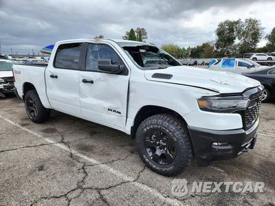 Czwarte zdjęcie samochodu z boku: 2026 RAM 1500 TRADESMAN VIN:3C6SRFGP6T4180436 - miniatura