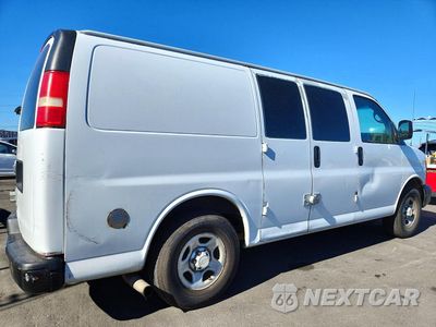Trzecie zdjęcie samochodu z tyłu: 2007 CHEVROLET EXPRESS G1500 VIN:1GCFG15X371106142 - miniatura