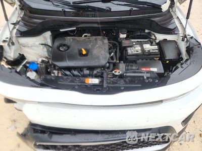 Zdjęcie 12 z 13 samochodu: 2020 KIA SOUL S VIN:KNDJ23AU6L7044856 - miniatura