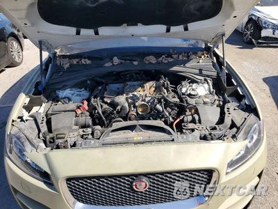 Zdjęcie 12 z 13 samochodu: 2017 JAGUAR F-PACE PREMIUM VIN:SADCJ2BV7HA495208 - miniatura
