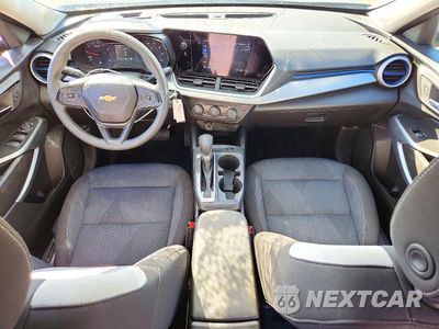 Zdjęcie 8 z 12 samochodu: 2025 CHEVROLET TRAX LS VIN:KL77LFEP9SC238099 - miniatura
