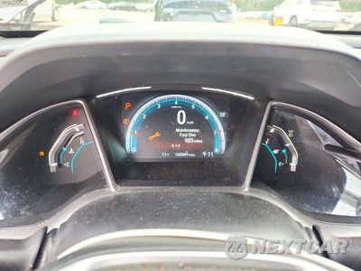 Zdjęcie 9 z 13 samochodu: 2017 HONDA CIVIC EX VIN:2HGFC2F73HH571184 - miniatura