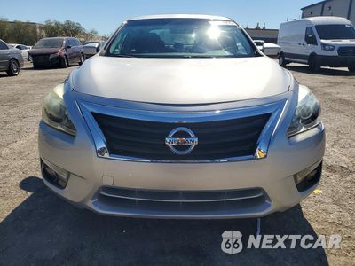 Piąte zdjęcie samochodu w środku: 2013 NISSAN ALTIMA 2.5 VIN:1N4AL3AP7DN491481 - miniatura