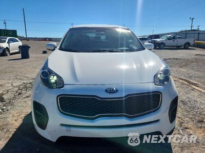 Piąte zdjęcie samochodu w środku: 2018 KIA SPORTAGE LX VIN:KNDPM3AC6J7348178 - miniatura