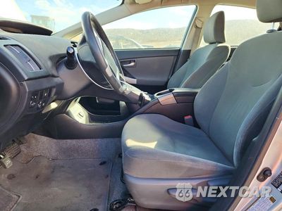 Zdjęcie 7 z 12 samochodu: 2014 TOYOTA PRIUS PLUG-IN HYBRID BASE VIN:JTDKN3DP2E3052240 - miniatura