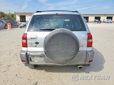 Zdjęcie 6 z 13 samochodu: 2005 TOYOTA RAV4 BASE VIN:JTEHD20V950056827 - miniatura