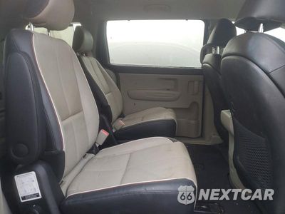 Zdjęcie 11 z 13 samochodu: 2020 KIA SEDONA EX VIN:KNDMB5C11L6639017 - miniatura