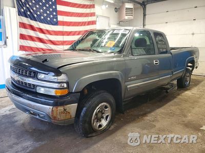 2000 CHEVROLET SILVERADO K2500 1GCGK29U0YE304079 - główne zdjęcie licytacji z USA - miniatura
