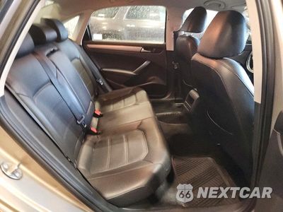 Zdjęcie 10 z 12 samochodu: 2015 VOLKSWAGEN PASSAT S VIN:1VWAT7A31FC028262 - miniatura