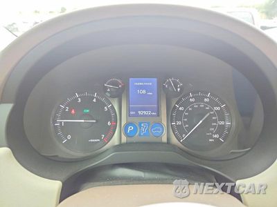 Zdjęcie 9 z 13 samochodu: 2015 LEXUS GX 460 VIN:JTJBM7FX4F5101612 - miniatura