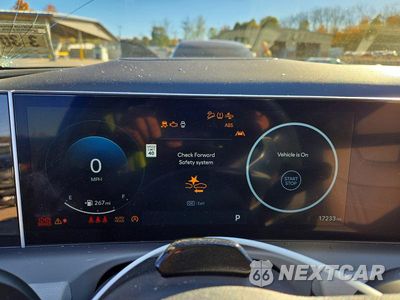 Zdjęcie 9 z 13 samochodu: 2025 HYUNDAI TUCSON LIMITED VIN:5NMJECDE2SH490960 - miniatura