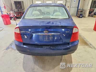 Zdjęcie 6 z 12 samochodu: 2006 KIA SPECTRA EX VIN:KNAFE122265307257 - miniatura