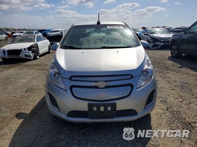 Piąte zdjęcie samochodu w środku: 2016 CHEVROLET SPARK EV 2LT VIN:KL8CL6S01GC649523 - miniatura