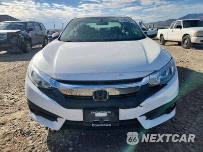 Piąte zdjęcie samochodu w środku: 2018 HONDA CIVIC EX VIN:JHMFC1F35JX029249 - miniatura
