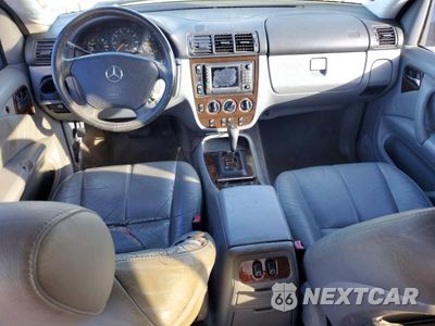 Zdjęcie 8 z 14 samochodu: 2001 MERCEDES-BENZ M-CLASS ML320 AWD VIN:4JGAB54E21A263230 - miniatura