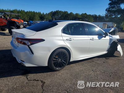 Trzecie zdjęcie samochodu z tyłu: 2022 TOYOTA CAMRY XSE VIN:4T1K61AKXNU621691 - miniatura