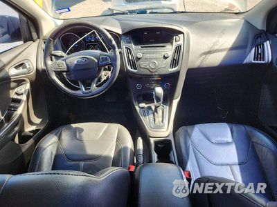 Zdjęcie 8 z 12 samochodu: 2016 FORD FOCUS SE VIN:1FADP3K28GL262537 - miniatura