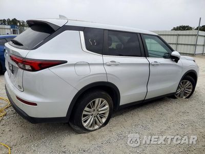 Trzecie zdjęcie samochodu z tyłu: 2024 MITSUBISHI OUTLANDER ES VIN:JA4J4UA89RZ015250 - miniatura