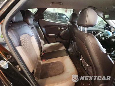 Zdjęcie 11 z 13 samochodu: 2012 HYUNDAI TUCSON GLS VIN:KM8JU3AC4CU507186 - miniatura