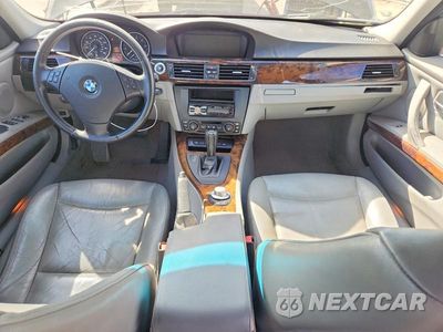 Zdjęcie 8 z 12 samochodu: 2006 BMW 330 VIN:WBAVD33596KV65490 - miniatura