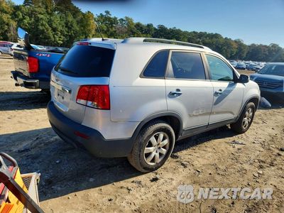 Trzecie zdjęcie samochodu z tyłu: 2011 KIA SORENTO LX VIN:5XYKT4A13BG038852 - miniatura