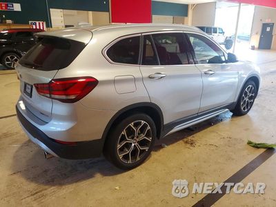 Trzecie zdjęcie samochodu z tyłu: 2020 BMW X1 XDRIVE28I VIN:WBXJG9C06L5R96284 - miniatura