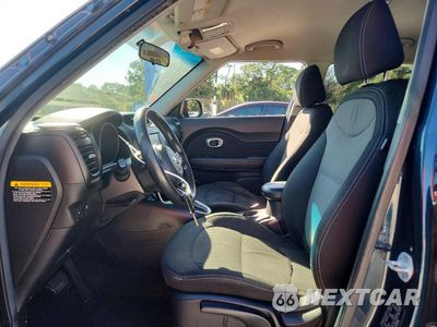 Zdjęcie 7 z 13 samochodu: 2017 KIA SOUL + VIN:KNDJP3A59H7441348 - miniatura
