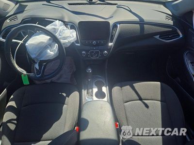 Zdjęcie 8 z 12 samochodu: 2019 CHEVROLET MALIBU RS VIN:1G1ZG5ST9KF189120 - miniatura