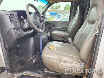 Zdjęcie 7 z 14 samochodu: 2008 CHEVROLET EXPRESS G2500 VIN:1GCGG25C281131669 - miniatura