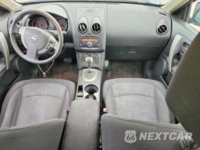 Zdjęcie 8 z 14 samochodu: 2011 NISSAN ROGUE S VIN:JN8AS5MV6BW304018 - miniatura