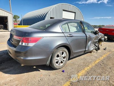 Trzecie zdjęcie samochodu z tyłu: 2011 HONDA ACCORD SE VIN:1HGCP2F60BA000174 - miniatura