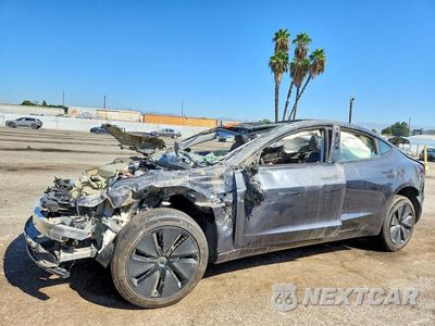 2025 TESLA MODEL 3 5YJ3E1EA0SF983756 - główne zdjęcie licytacji z USA - miniatura