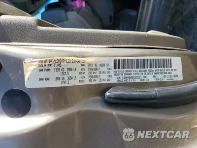 Zdjęcie 13 z 13 samochodu: 2006 JEEP COMMANDER VIN:1J8HH48N56C212721 - miniatura