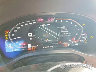 Zdjęcie 9 z 14 samochodu: 2024 BMW X4 M VIN:5YM23EC08R9U69846 - miniatura