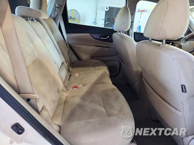 Zdjęcie 11 z 13 samochodu: 2015 NISSAN ROGUE SV VIN:5N1AT2MV9FC800845 - miniatura