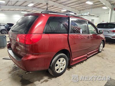 Trzecie zdjęcie samochodu z tyłu: 2007 TOYOTA SIENNA XLE 7-PASSENGER VIN:5TDZK22CX7S082055 - miniatura