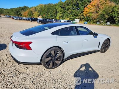 Trzecie zdjęcie samochodu z tyłu: 2024 AUDI E-TRON GT PRESTIGE VIN:WAUEJBFW7R7004753 - miniatura