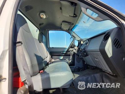 Zdjęcie 10 z 13 samochodu: 2018 FORD F650 SUPER DUTY BOX TRUCK VIN:1FDNF6DC5JDF03928 - miniatura
