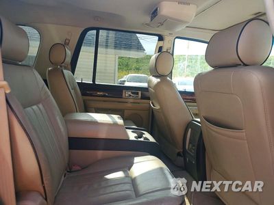 Zdjęcie 11 z 13 samochodu: 2006 LINCOLN NAVIGATOR VIN:5LMFU27506LJ03351 - miniatura