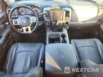 Zdjęcie 8 z 12 samochodu: 2018 RAM 2500 LARAMIE VIN:3C6UR5FL2JG185212 - miniatura