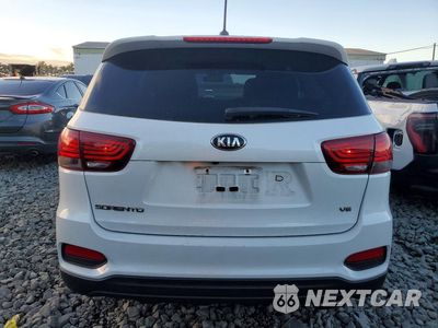 Zdjęcie 6 z 13 samochodu: 2019 KIA SORENTO LX V6 VIN:5XYPG4A58KG483567 - miniatura