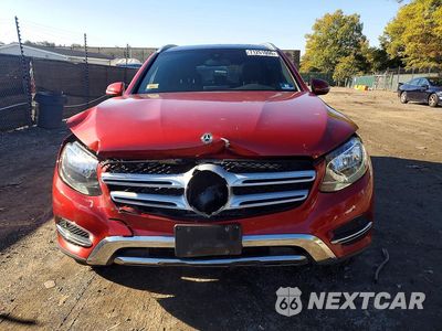 Piąte zdjęcie samochodu w środku: 2018 MERCEDES-BENZ GLC 300 4MATIC VIN:WDC0G4KB3JV060001 - miniatura