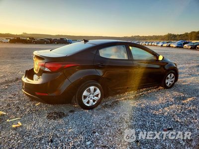 Trzecie zdjęcie samochodu z tyłu: 2016 HYUNDAI ELANTRA SE VIN:KMHDH4AE0GU501531 - miniatura