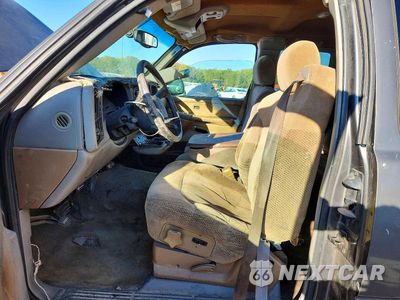 Zdjęcie 7 z 12 samochodu: 2000 CHEVROLET SILVERADO K1500 VIN:2GCEK19T7Y1396110 - miniatura