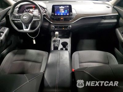 Zdjęcie 8 z 12 samochodu: 2025 NISSAN ALTIMA SV VIN:1N4BL4DV0SN395810 - miniatura