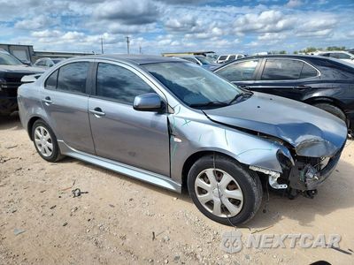 Czwarte zdjęcie samochodu z boku: 2014 MITSUBISHI LANCER ES/ES SPORT VIN:JA32U2FU8EU010177 - miniatura