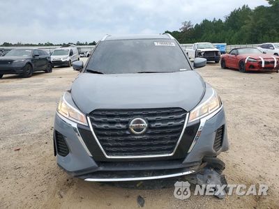 Piąte zdjęcie samochodu w środku: 2021 NISSAN KICKS SV VIN:3N1CP5CV0ML552266 - miniatura