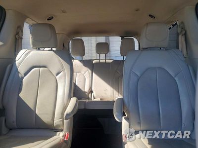 Zdjęcie 10 z 13 samochodu: 2021 CHRYSLER PACIFICA TOURING L VIN:2C4RC1BGXMR591853 - miniatura