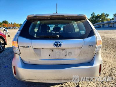 Zdjęcie 6 z 12 samochodu: 2012 TOYOTA PRIUS V THREE VIN:JTDZN3EU1C3019245 - miniatura
